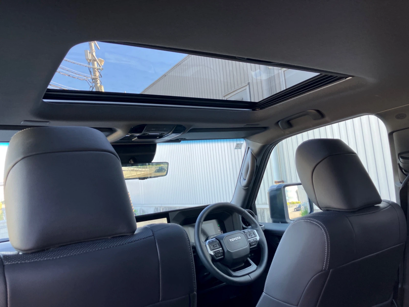 車両の画像
