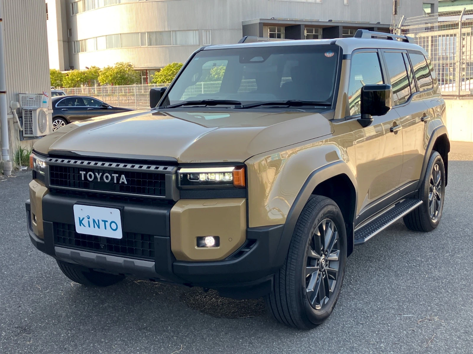ランドクルーザー ZX DSL 2.8L 4WD(7人乗り) ※ツートーン仕様車 ディーゼル