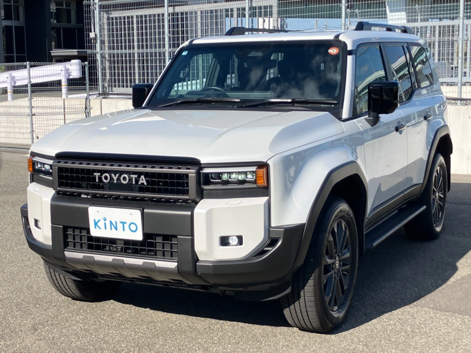 ランドクルーザー ZX DSL 2.8L 4WD(7人乗り) ※モノトーン仕様車 ディーゼル