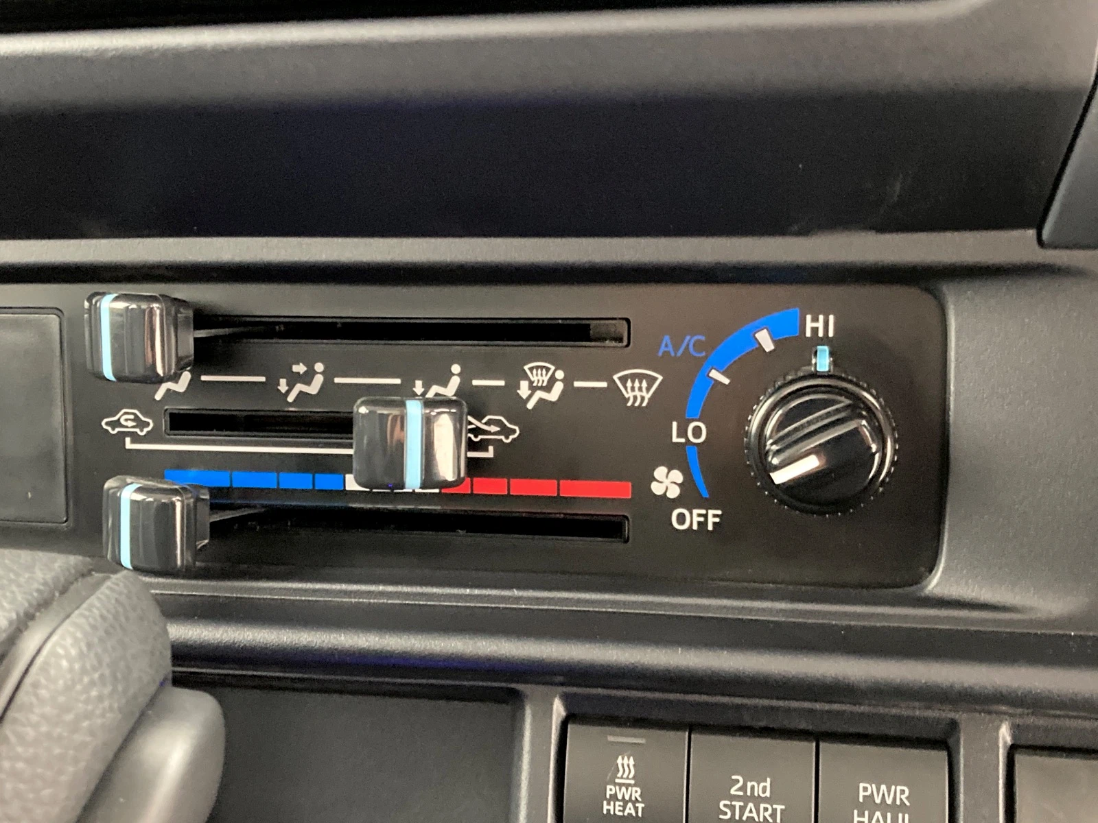 車両の画像