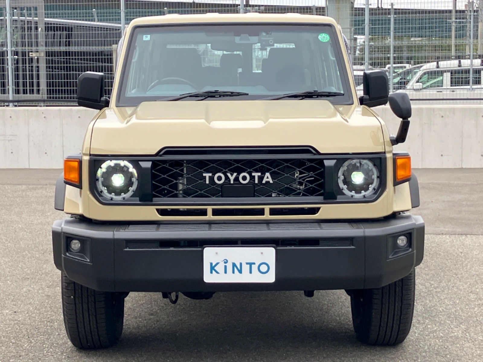 車両の画像