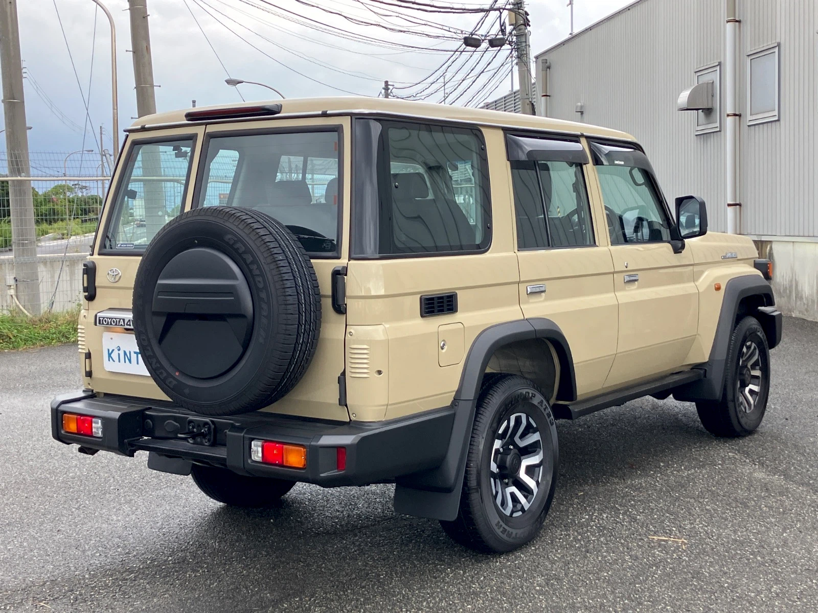 車両の画像
