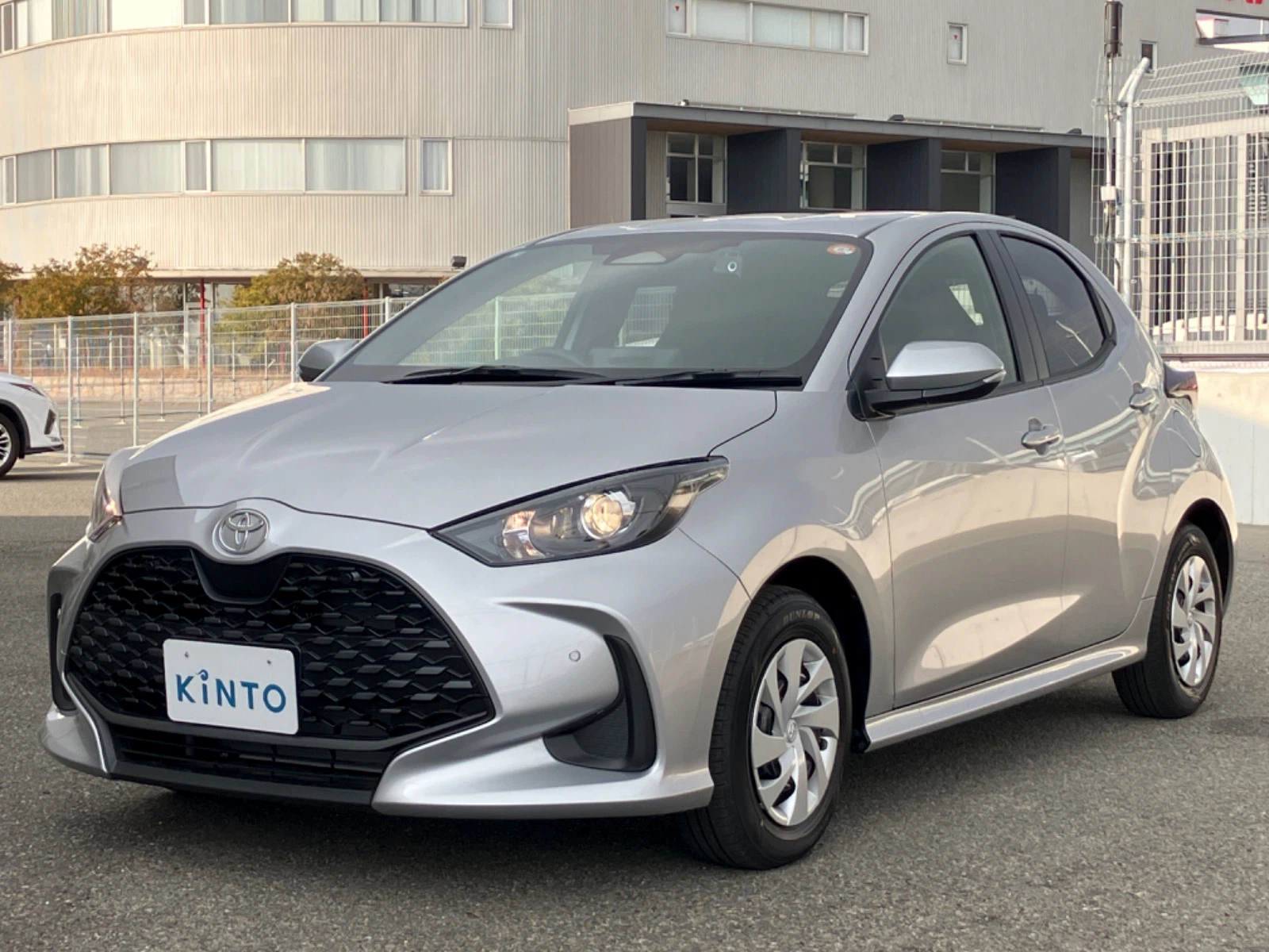 ヤリス X GAS 1.0L 2WD(5人)