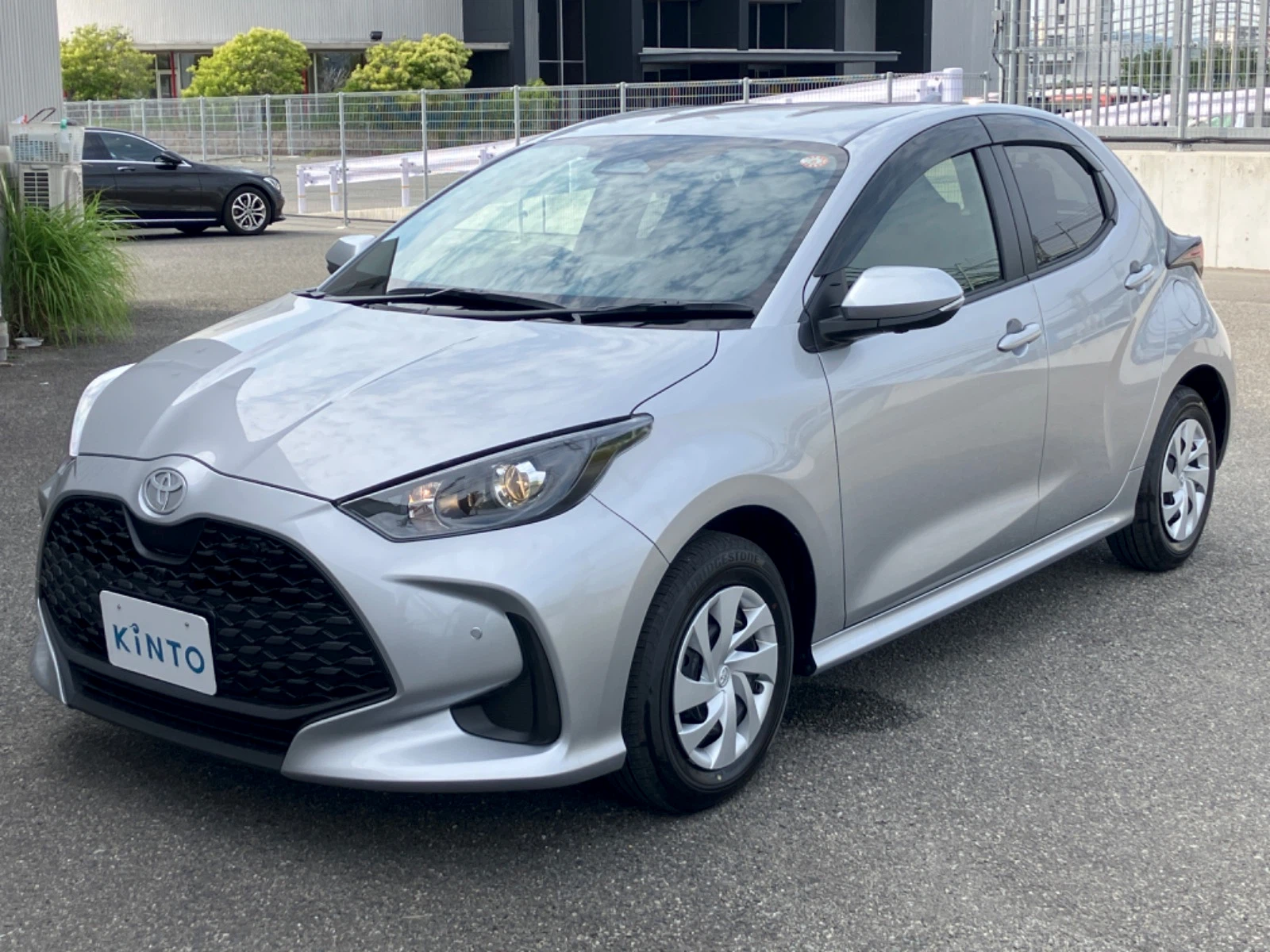 ヤリス X GAS 1.0L 2WD(5人)