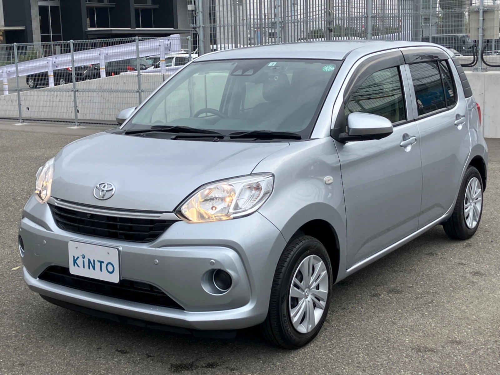 パッソ X GAS 1.0L 2WD(5人)