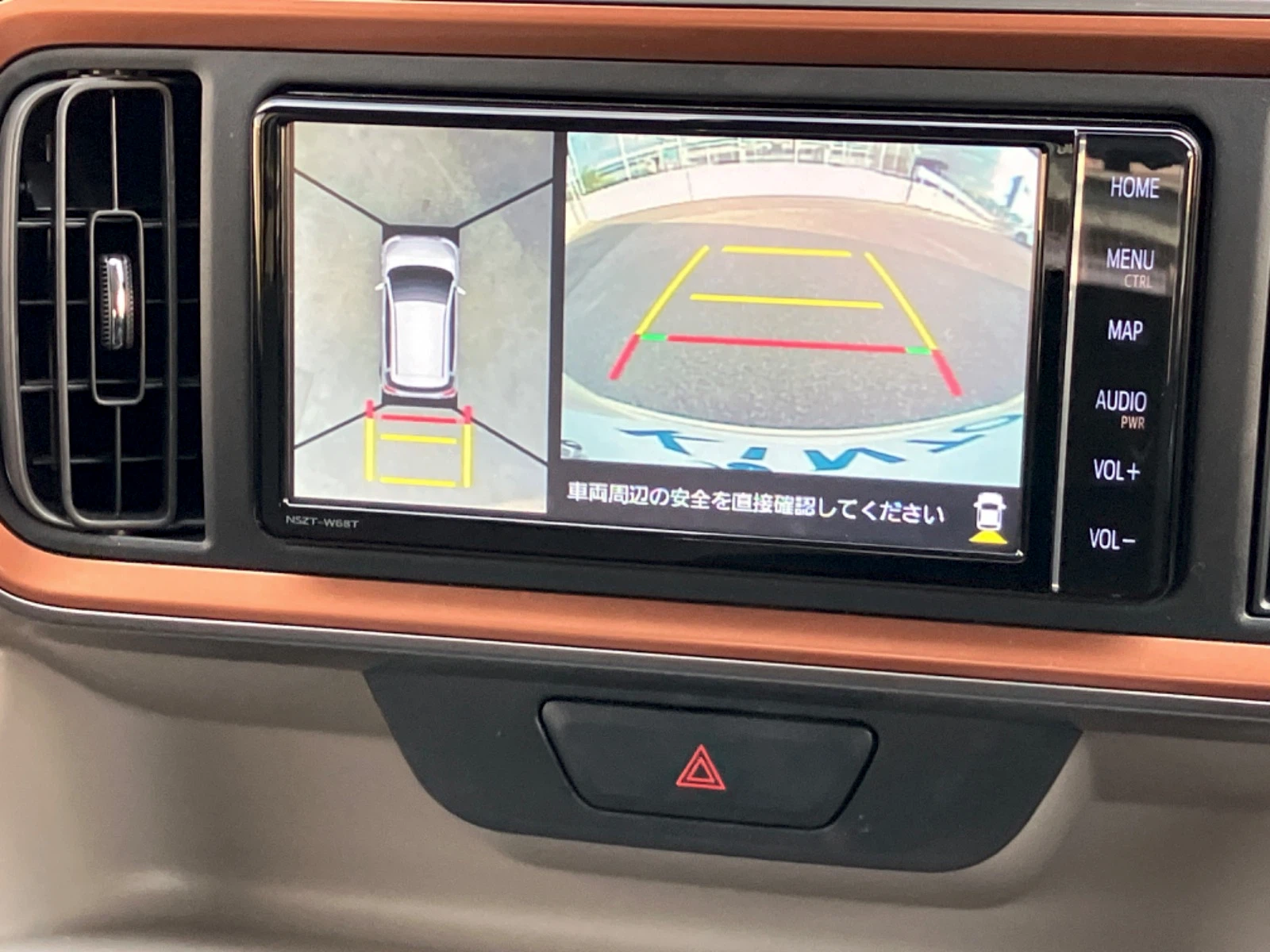 車両の画像