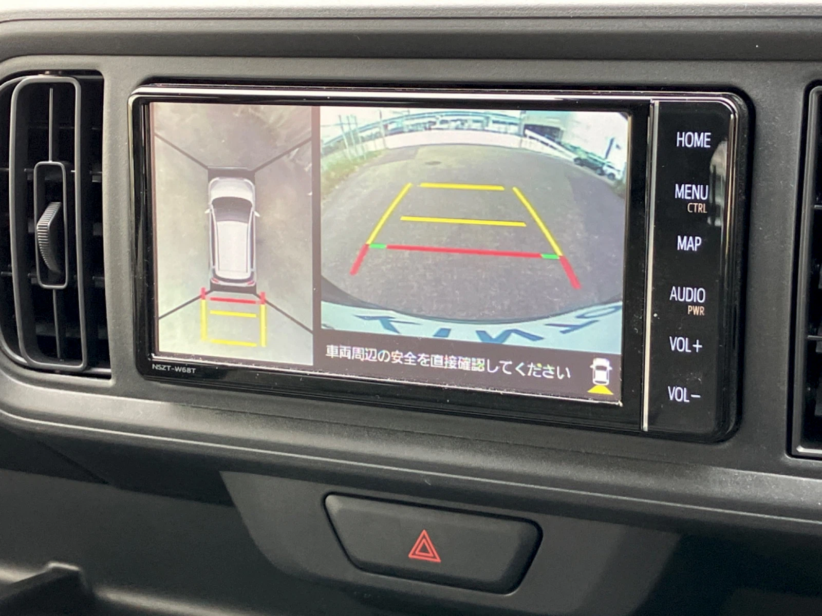 車両の画像
