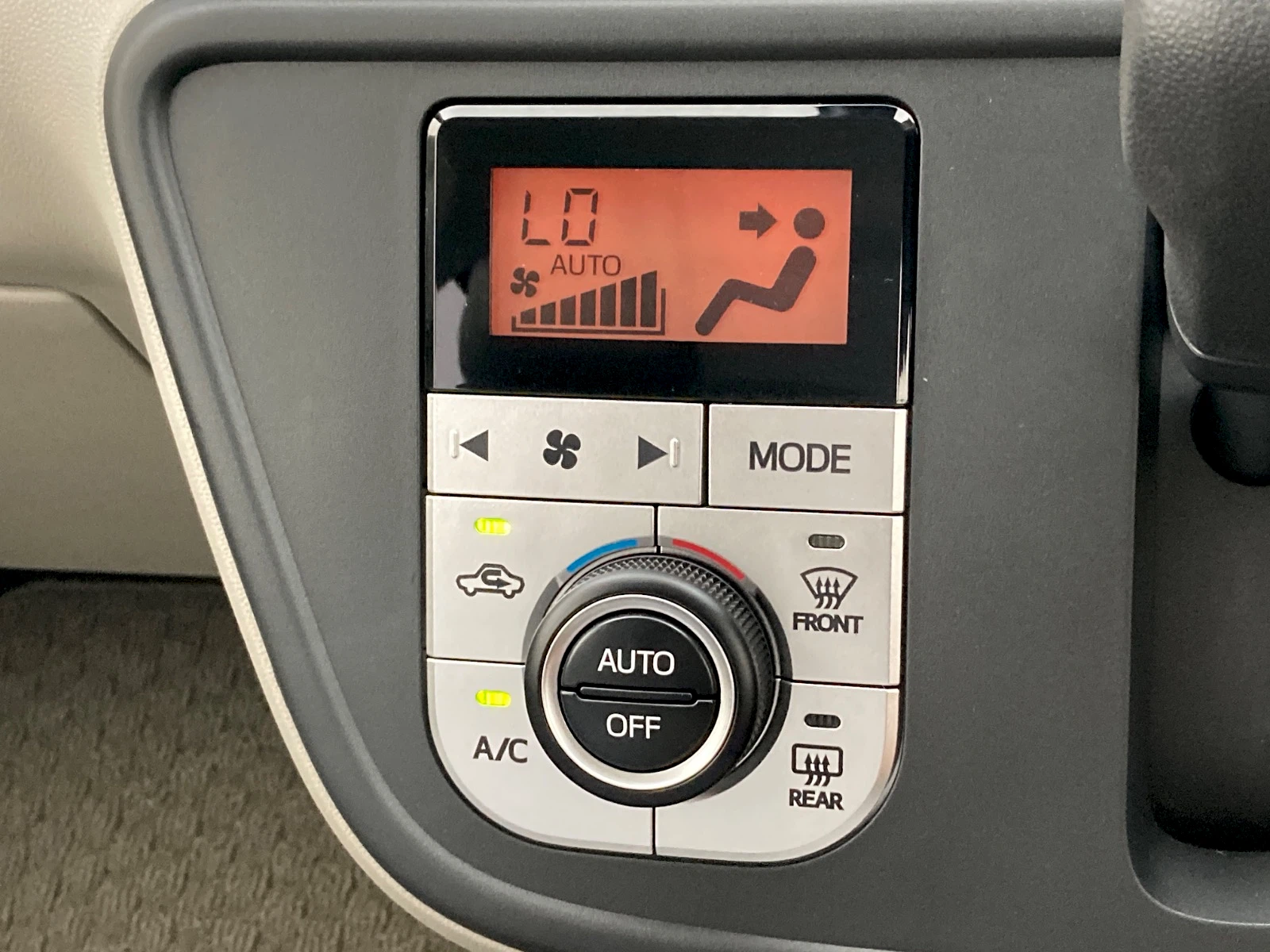 車両の画像