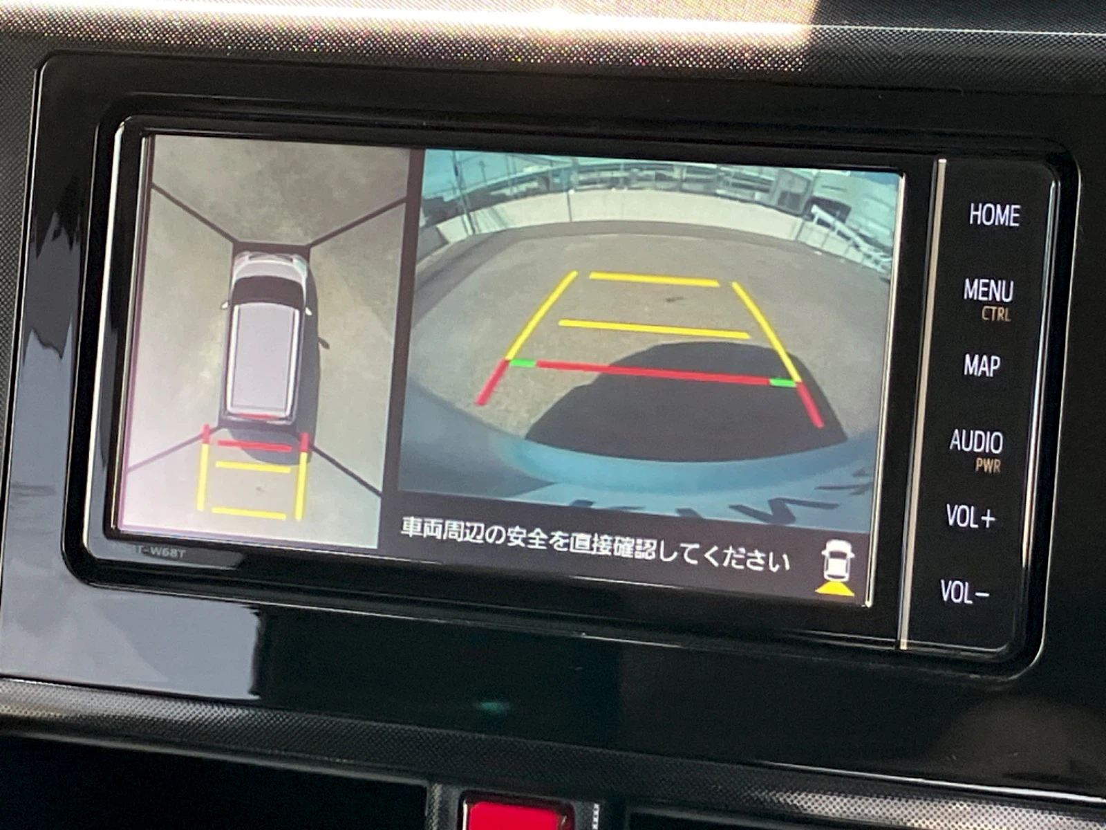 車両の画像