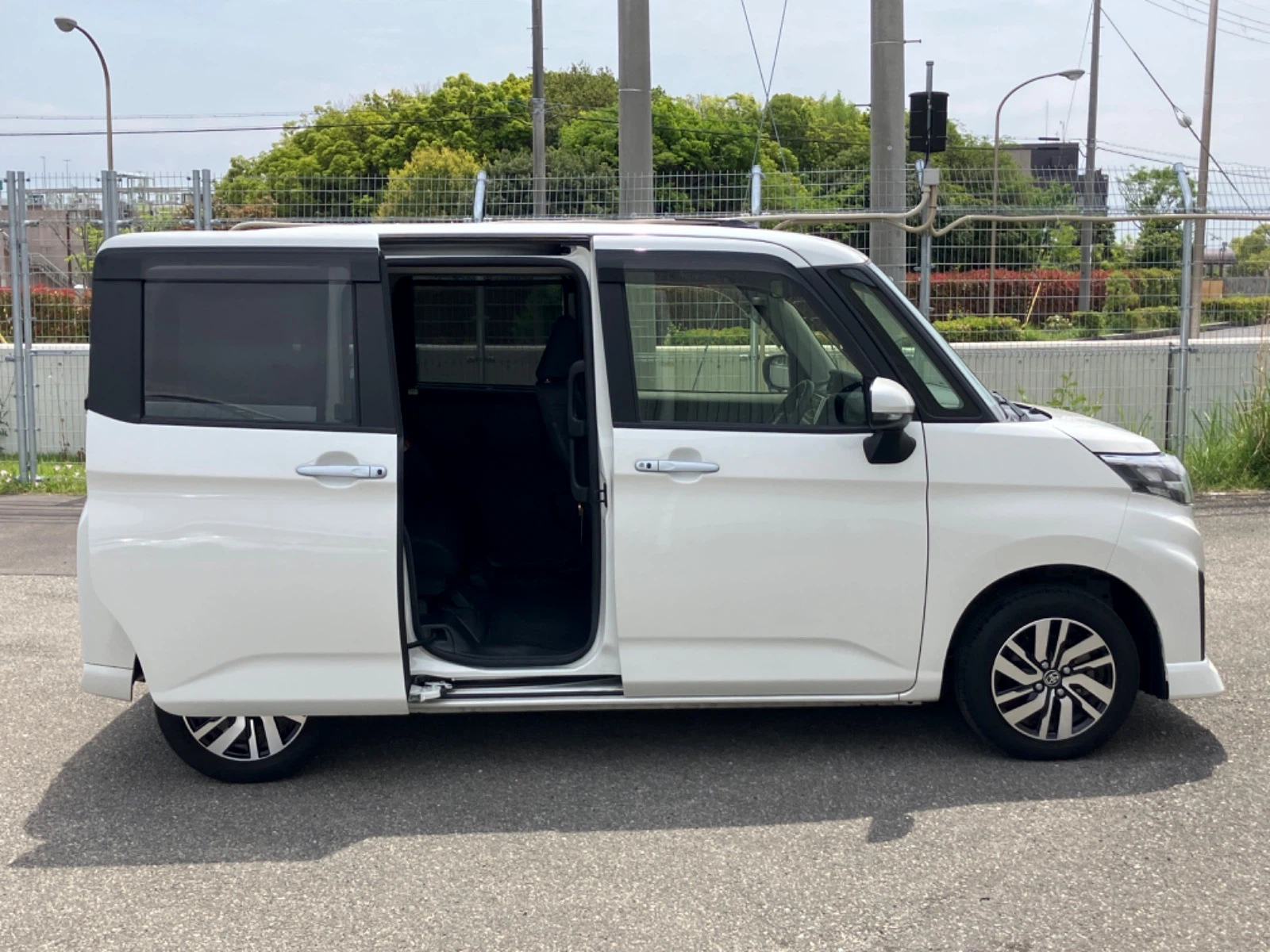 車両の画像