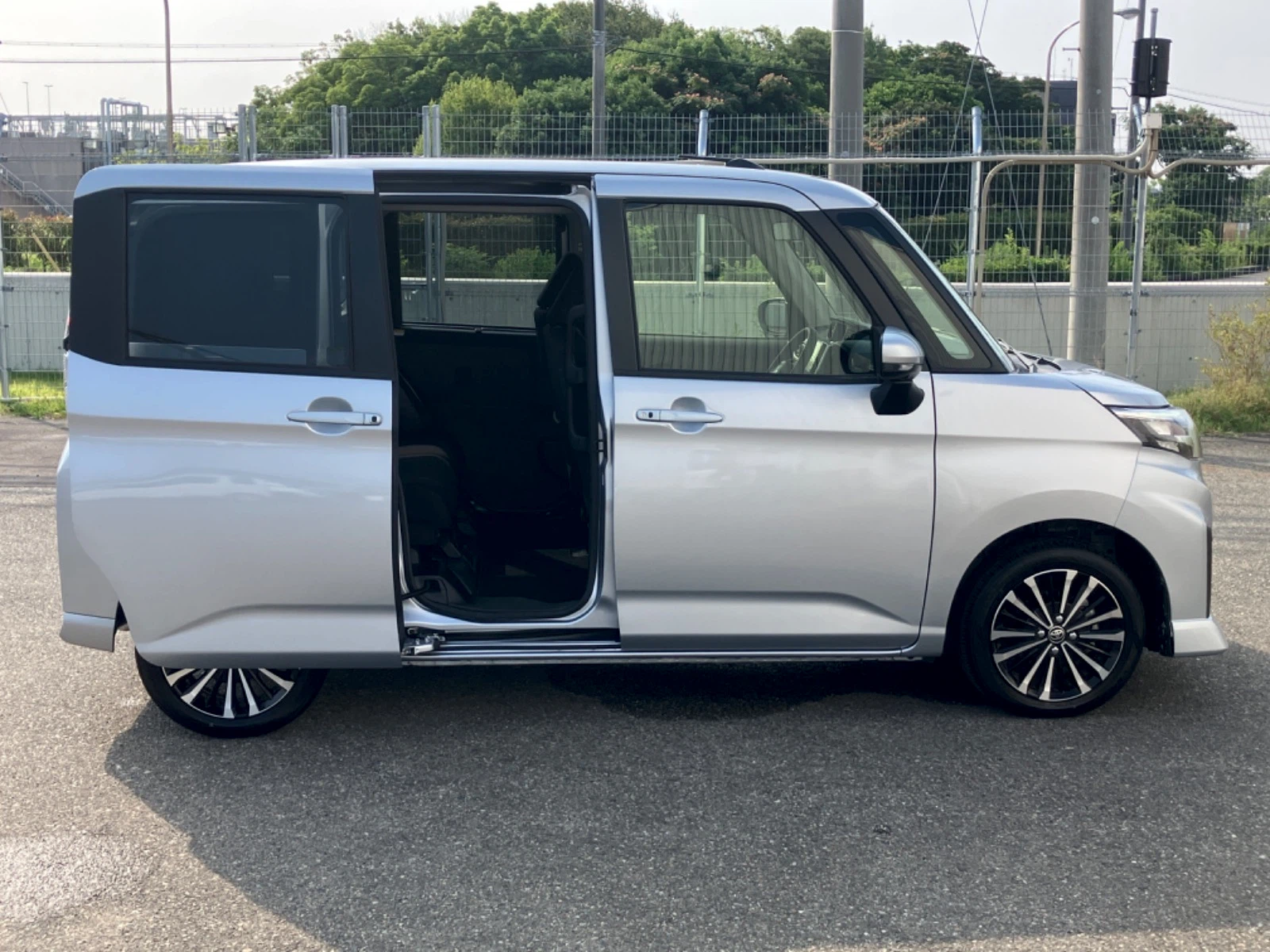 車両の画像