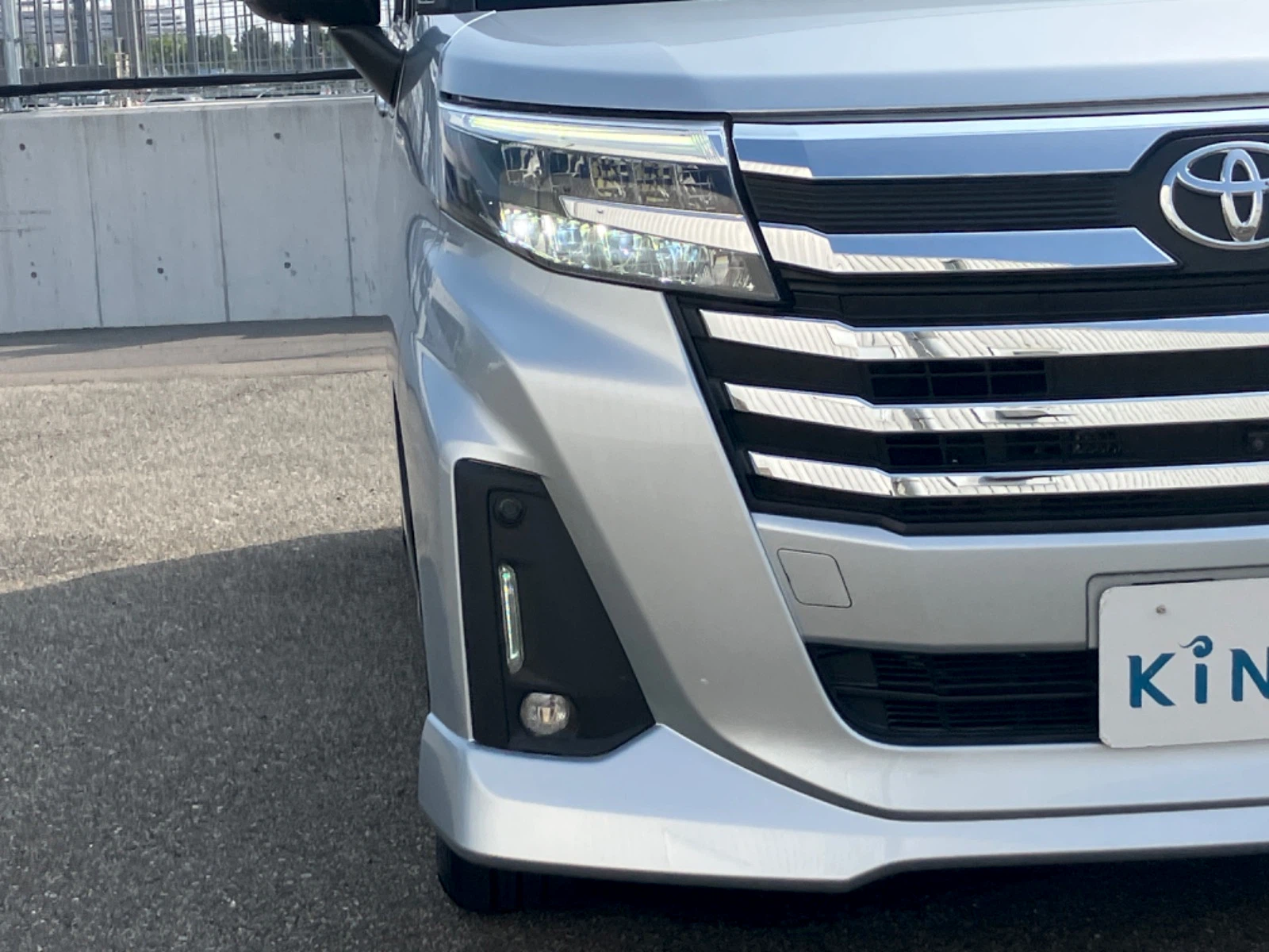 車両の画像