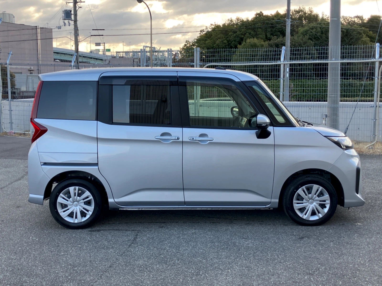 車両の画像