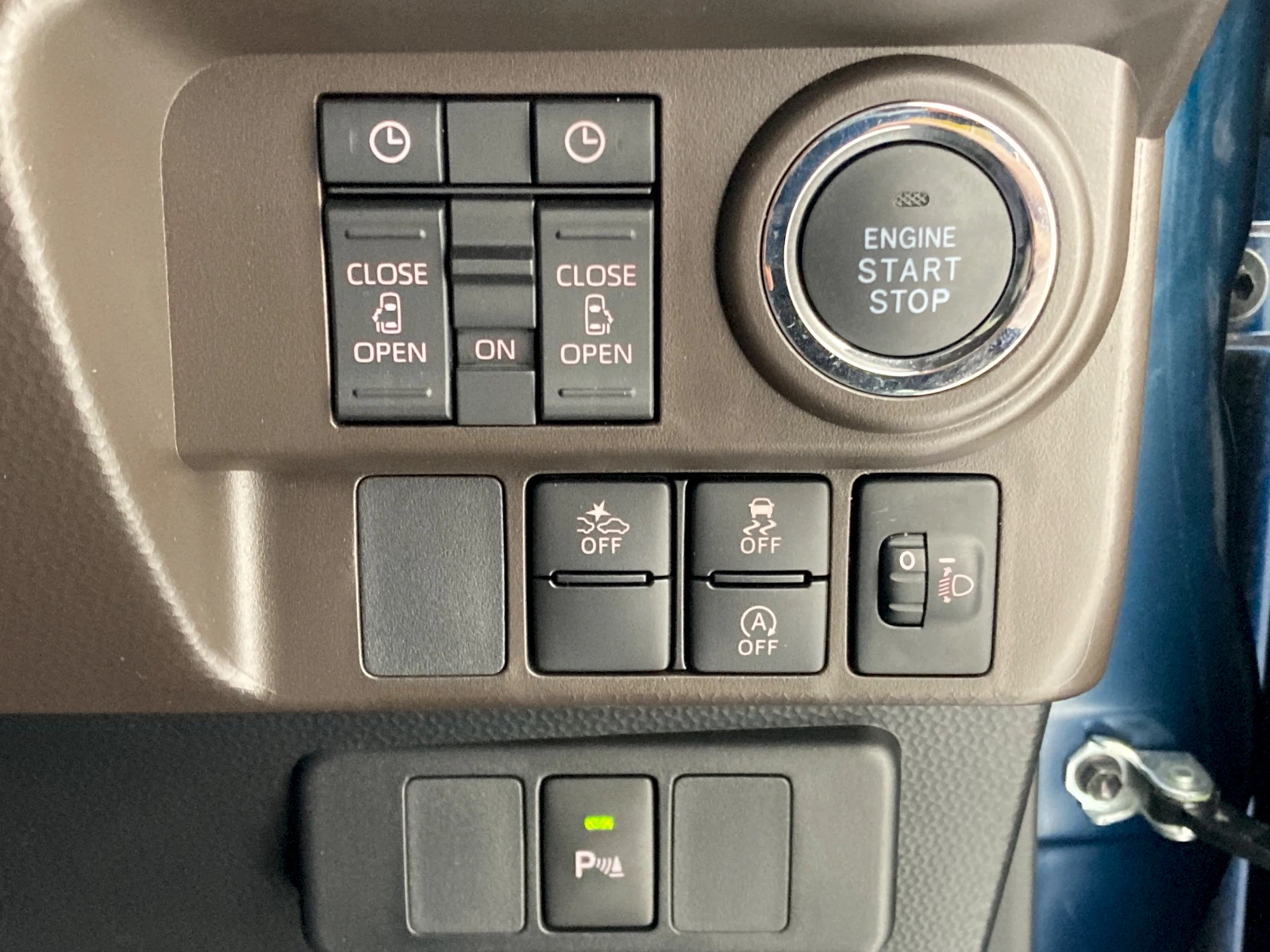 車両の画像