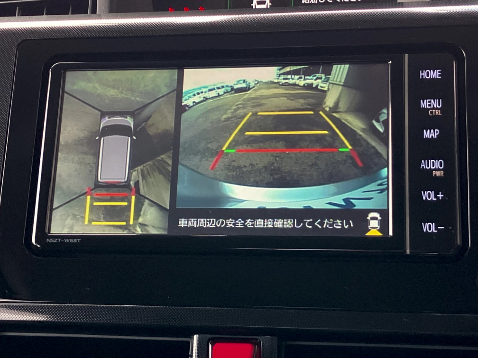 車両の画像