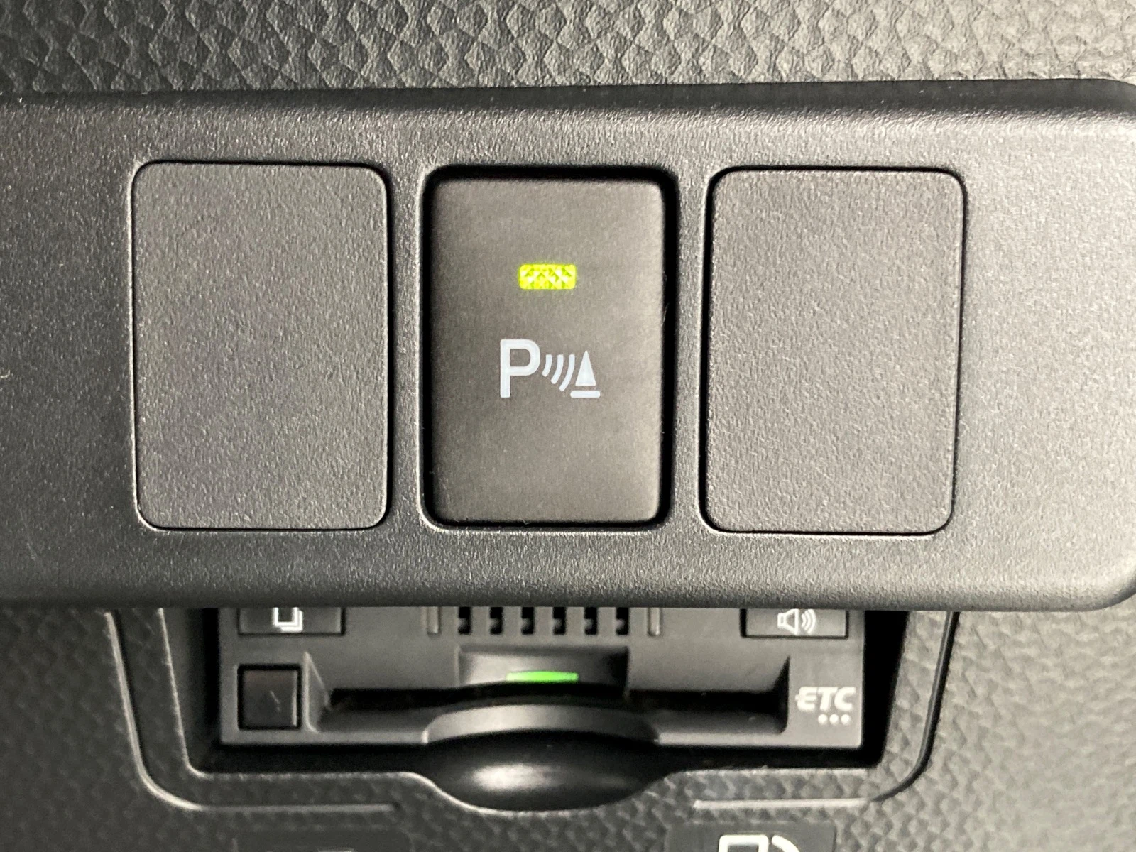 車両の画像