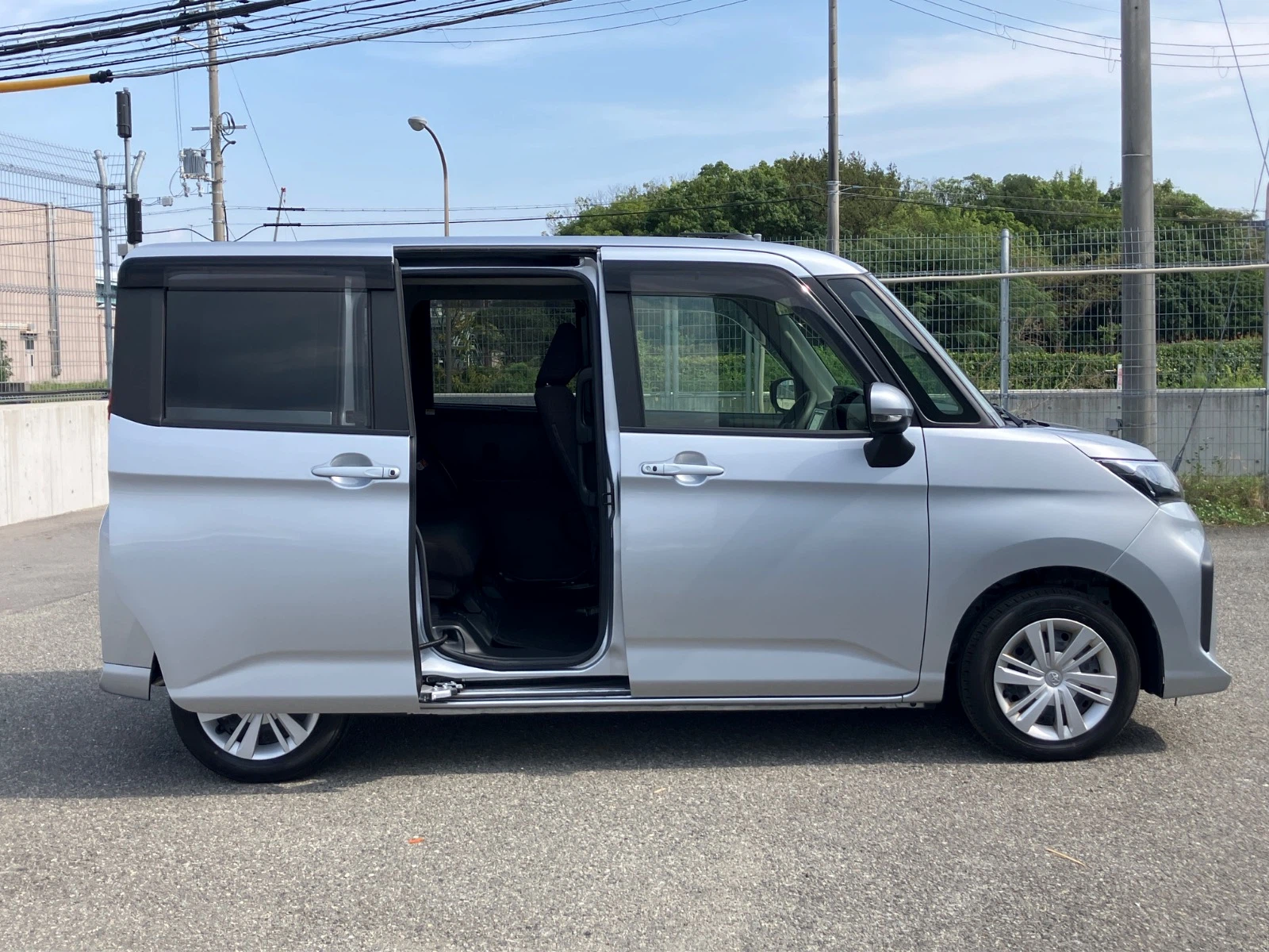 車両の画像