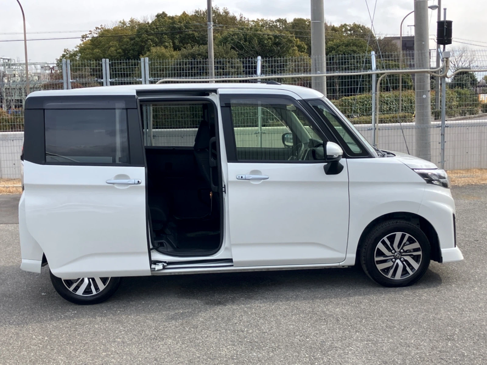 車両の画像