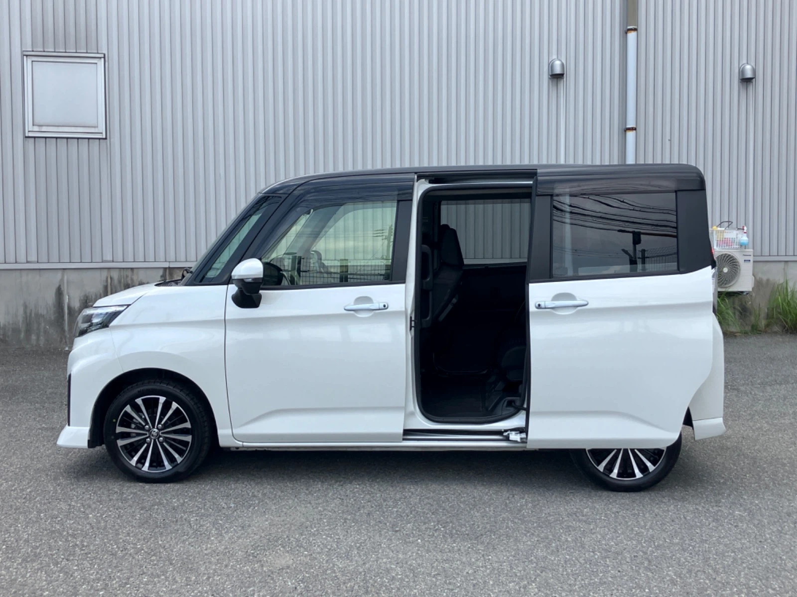 車両の画像