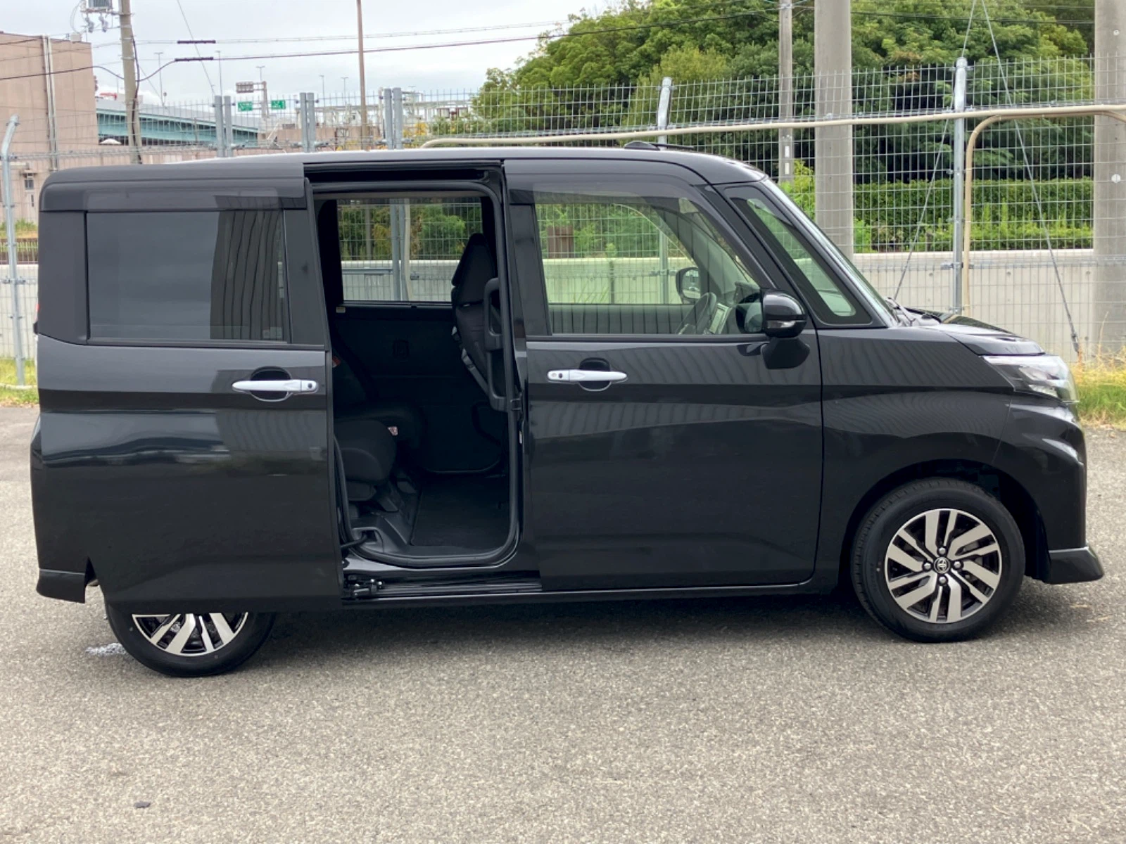 車両の画像