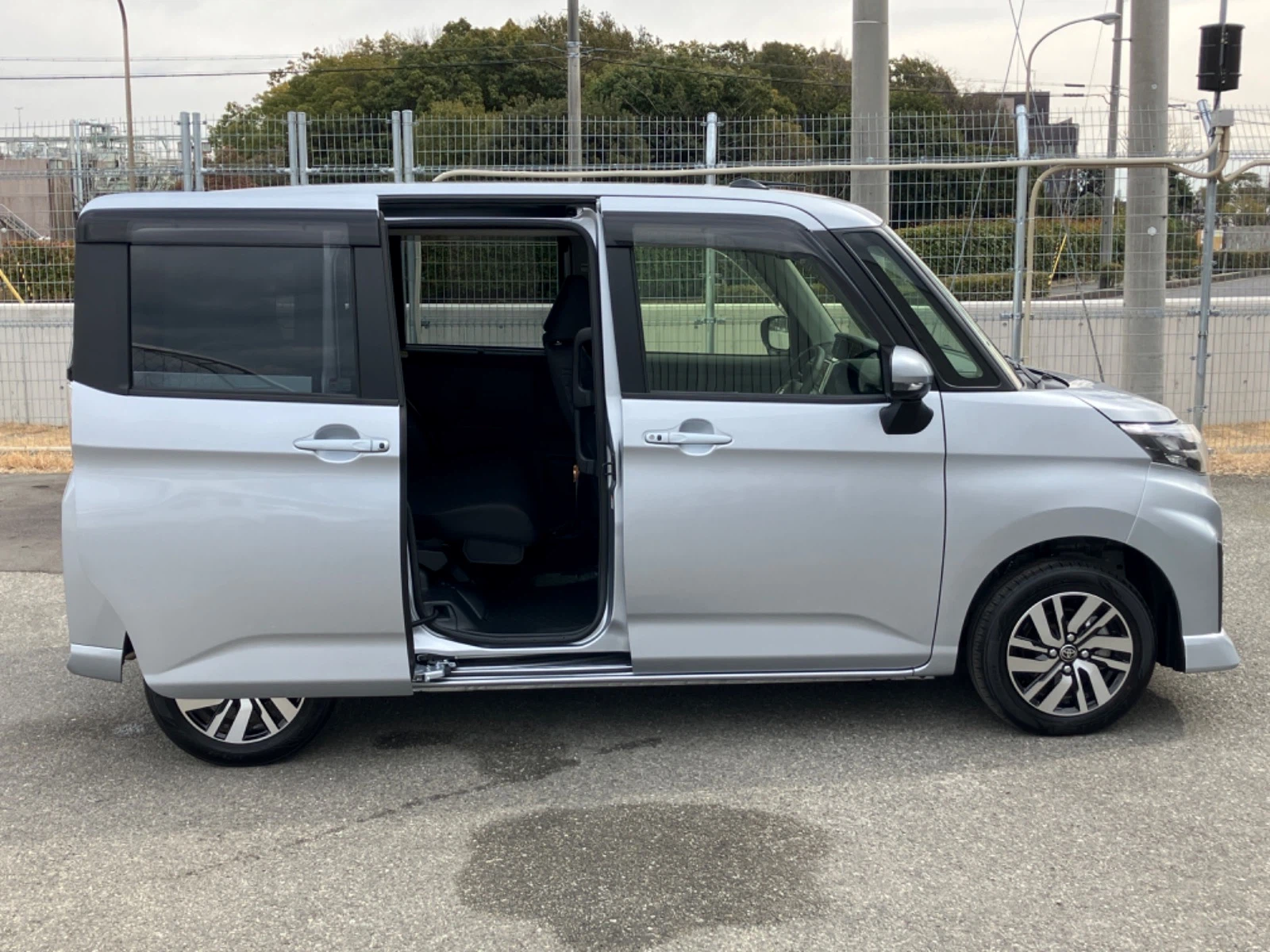 車両の画像
