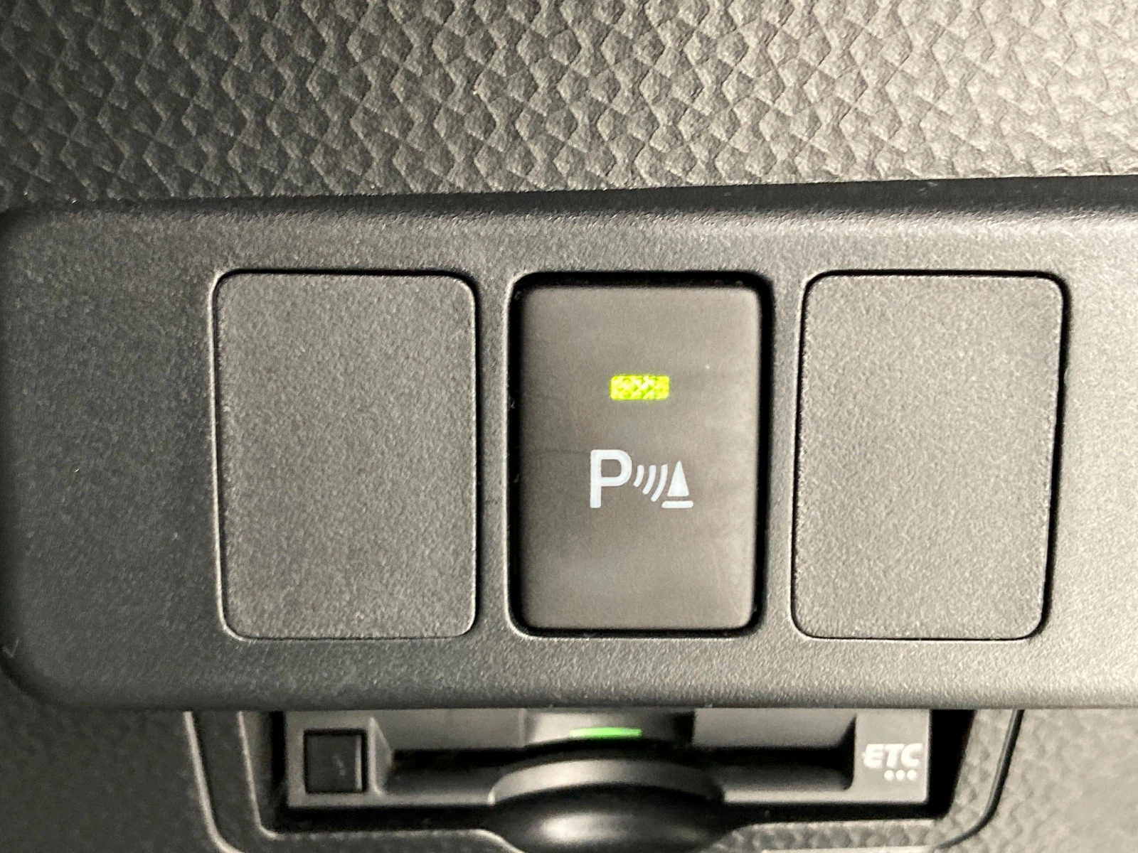 車両の画像