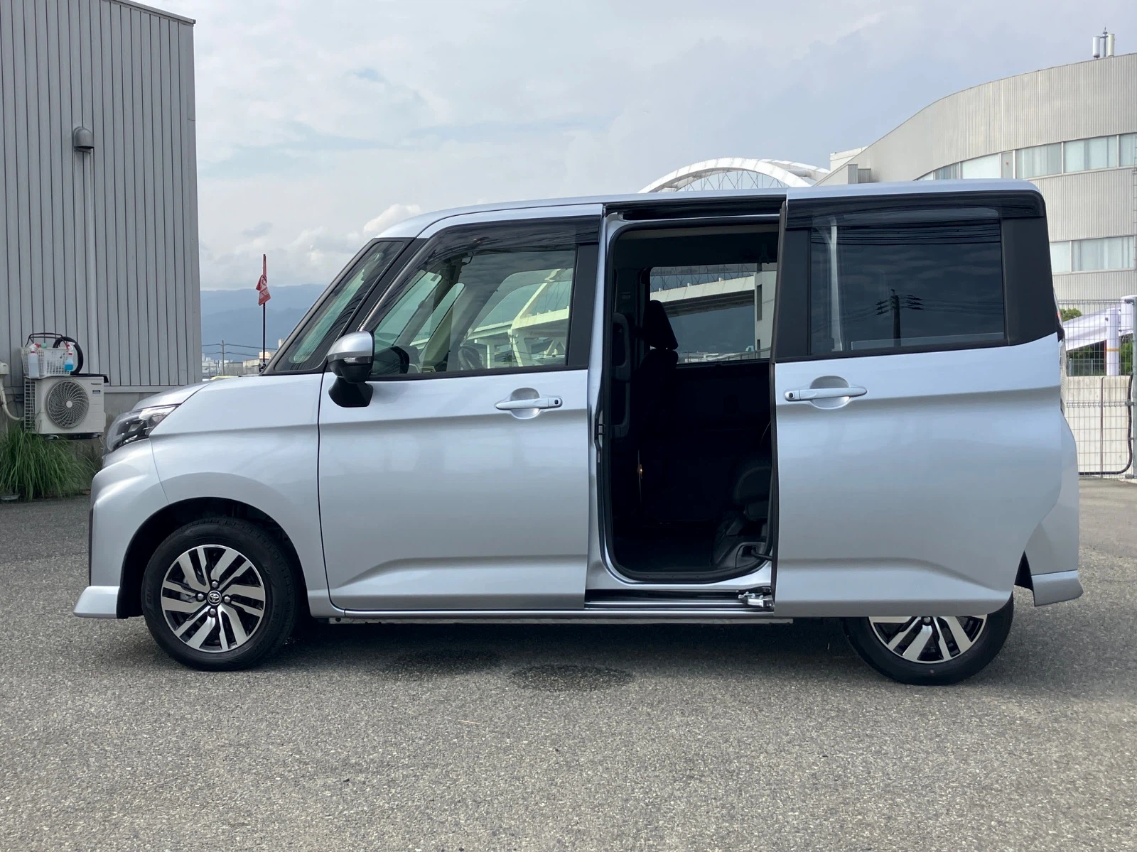 車両の画像