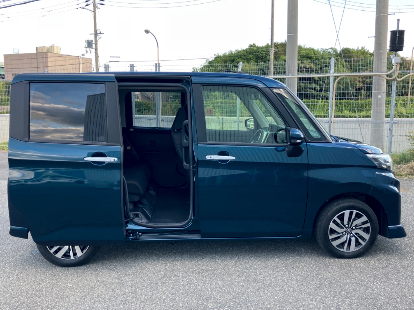 車両の画像