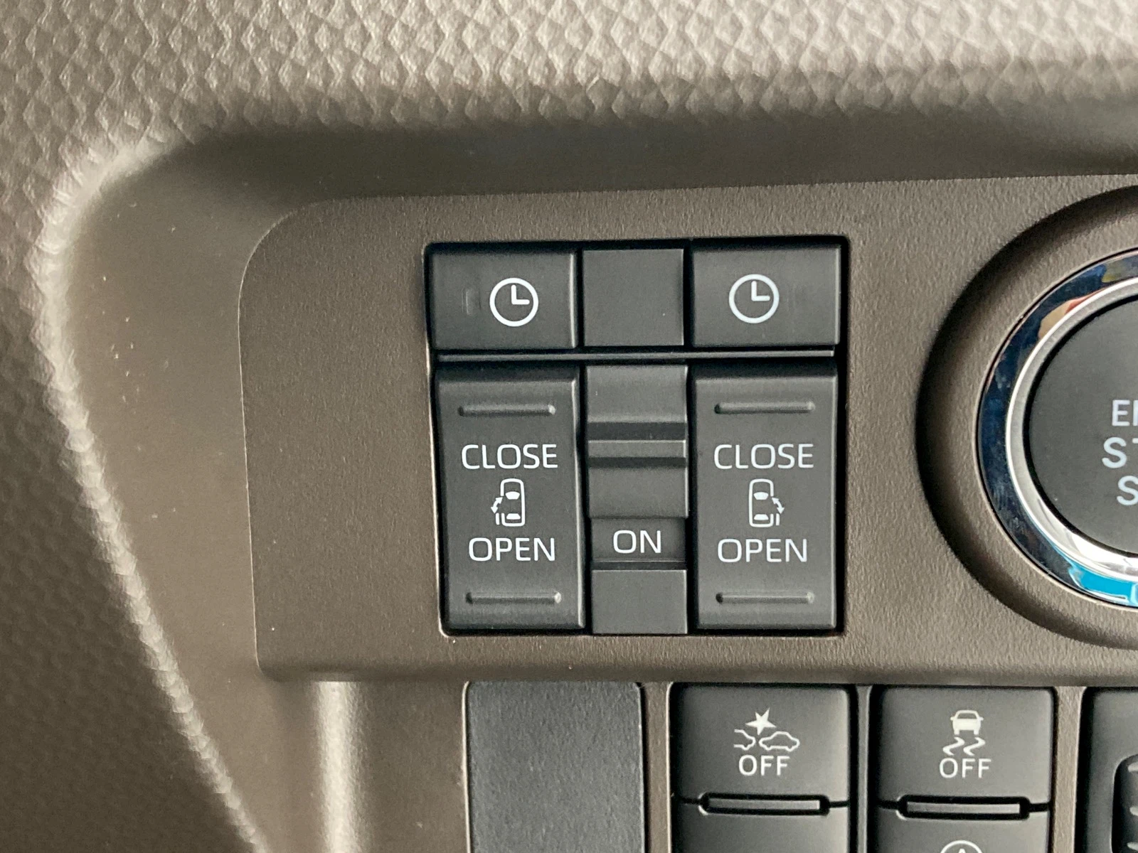 車両の画像