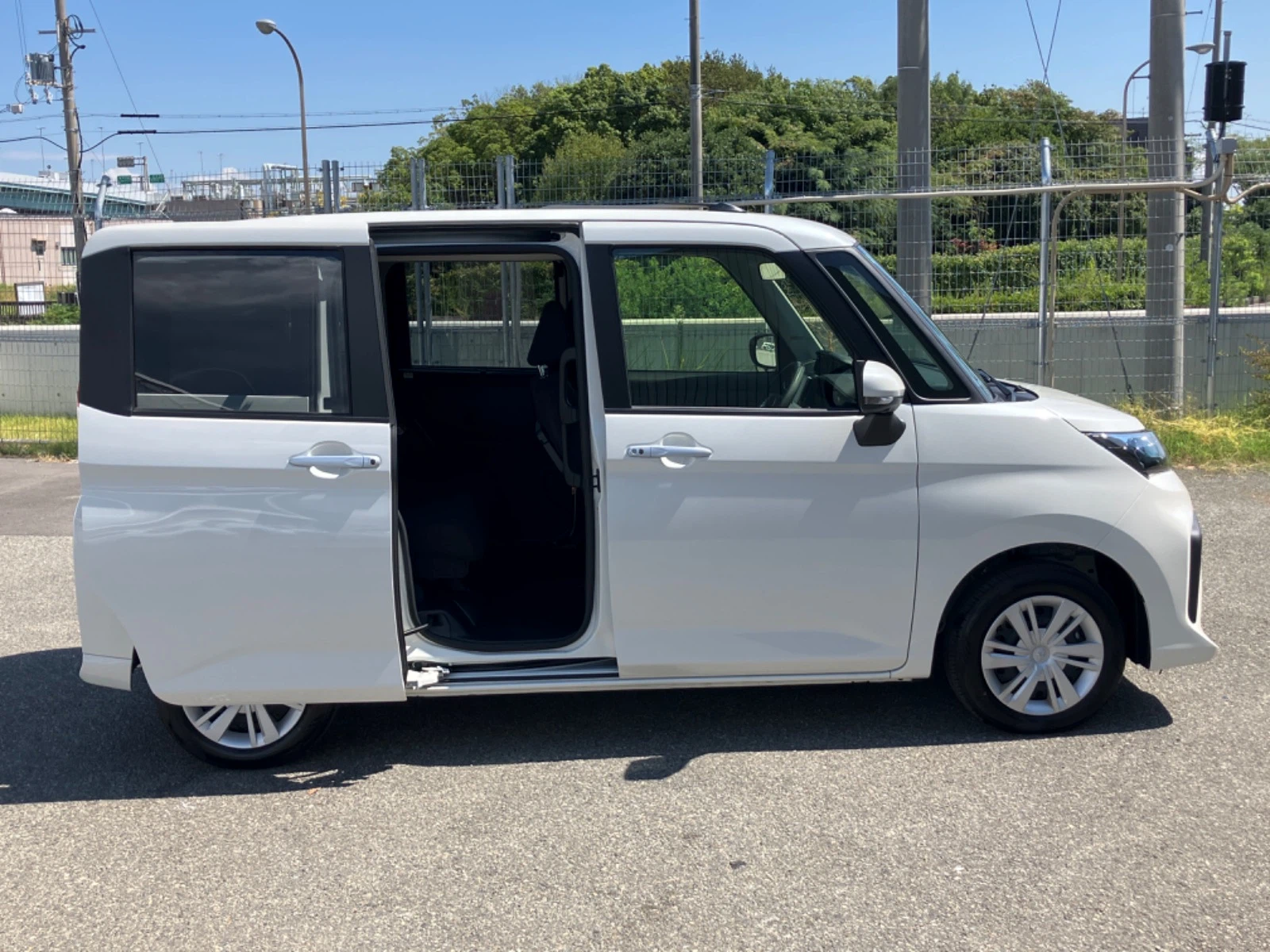 車両の画像