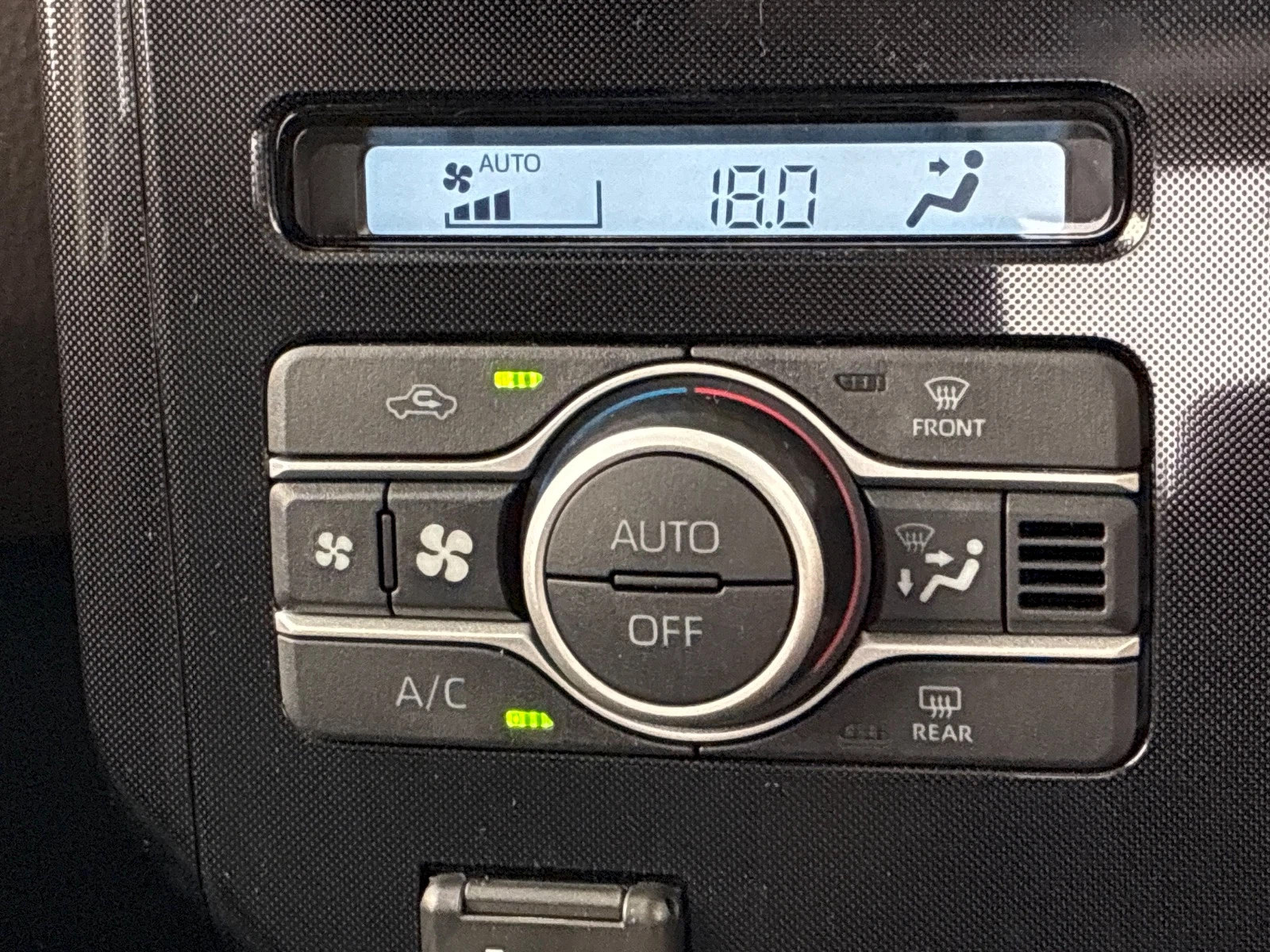車両の画像