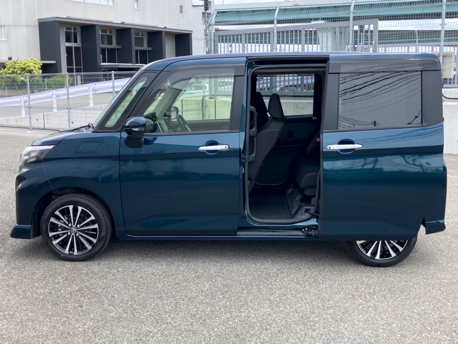 車両の画像
