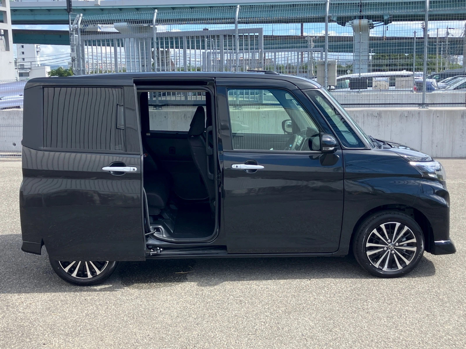 車両の画像