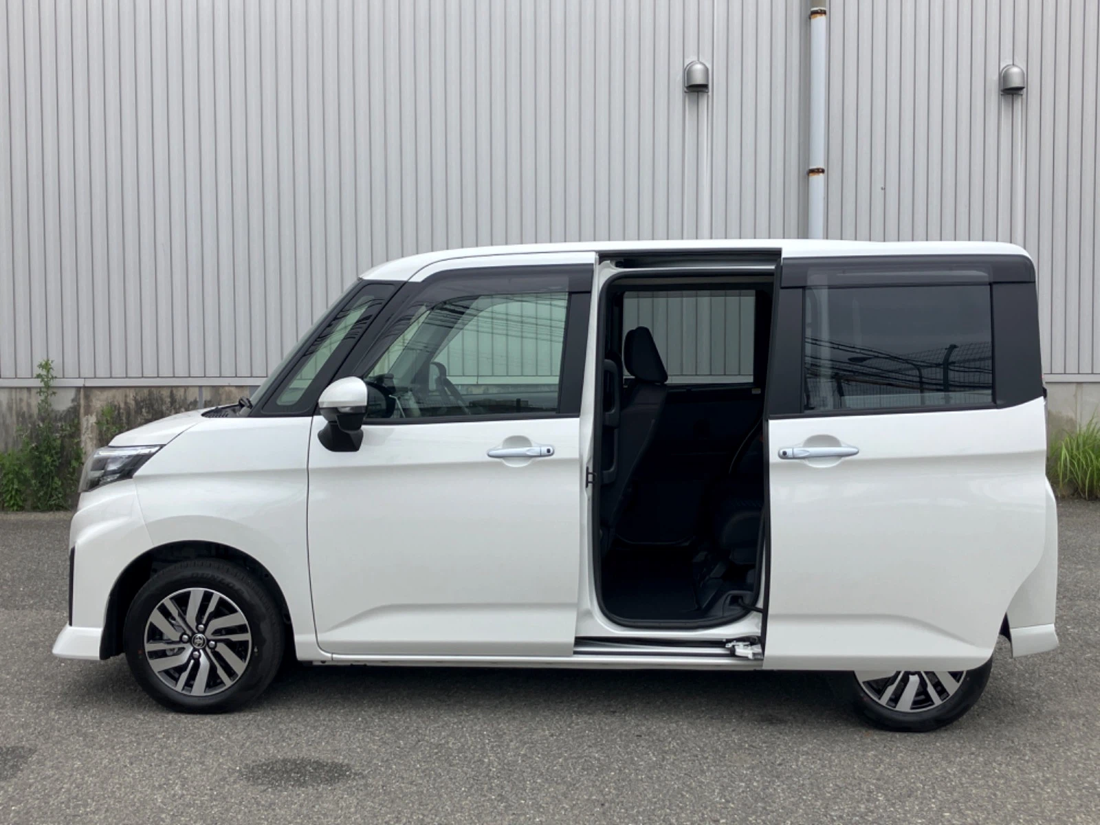 車両の画像