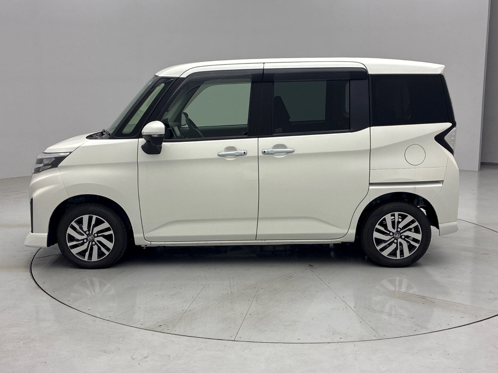 車両の画像