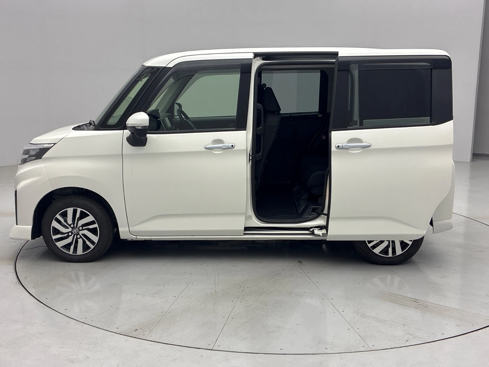 車両の画像
