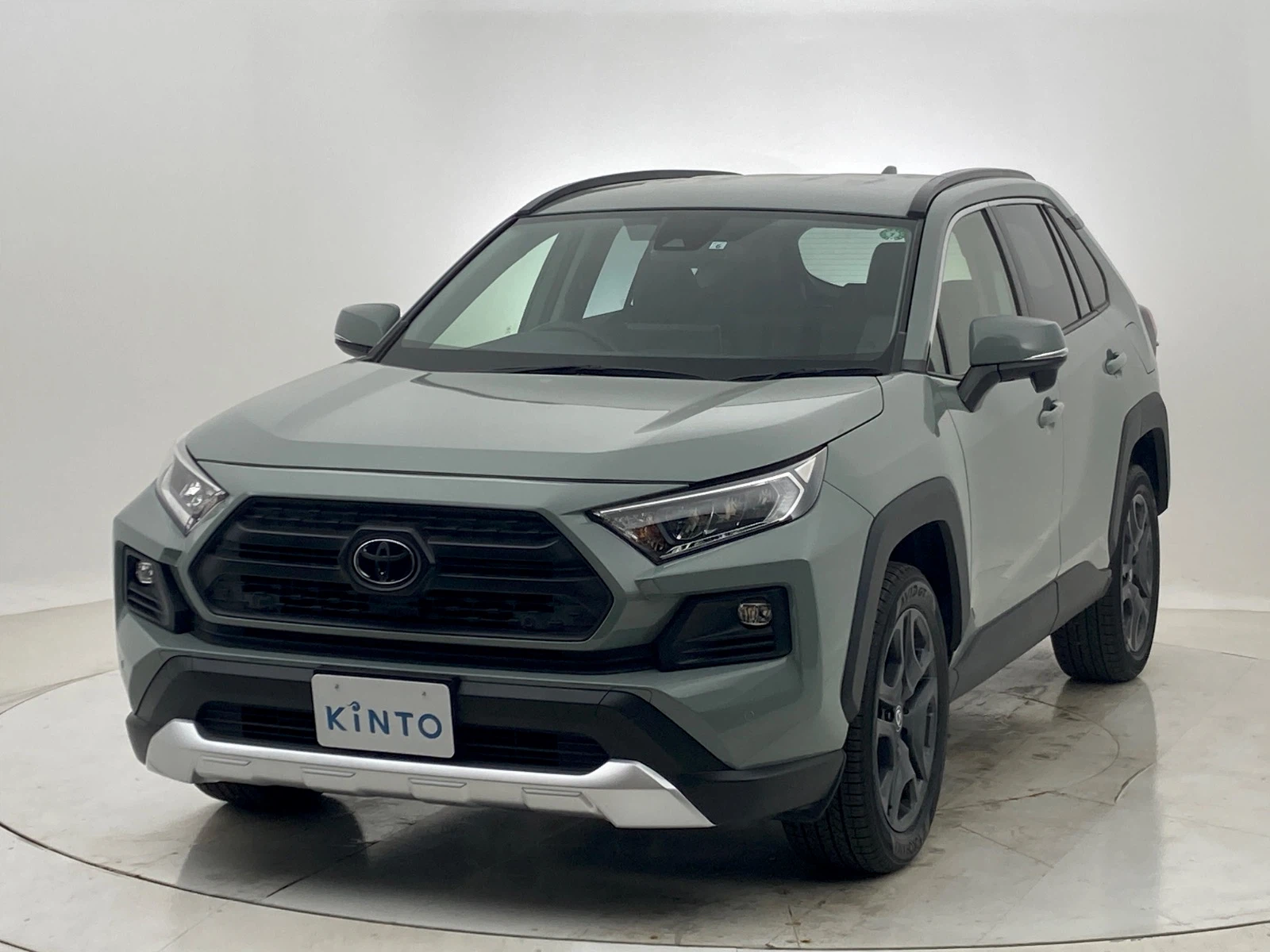 RAV4 Adventure GAS 2.0L 4WD(5人)