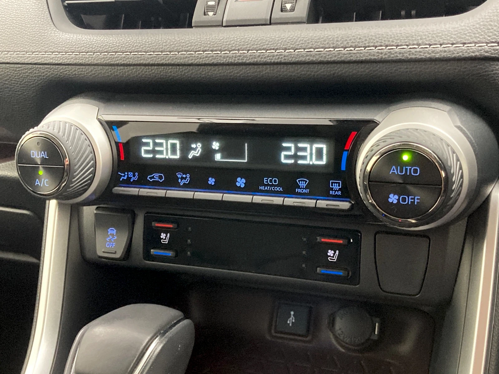 車両の画像