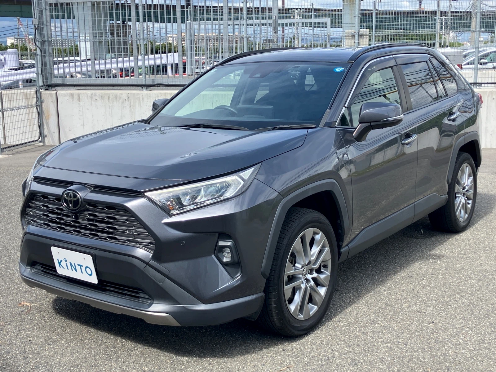 RAV4 G"Z package" GAS 2.0L 4WD(5人乗り) ガソリン