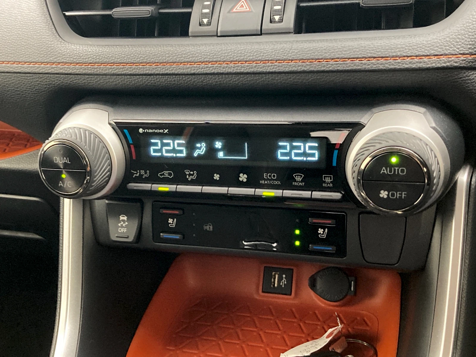 車両の画像