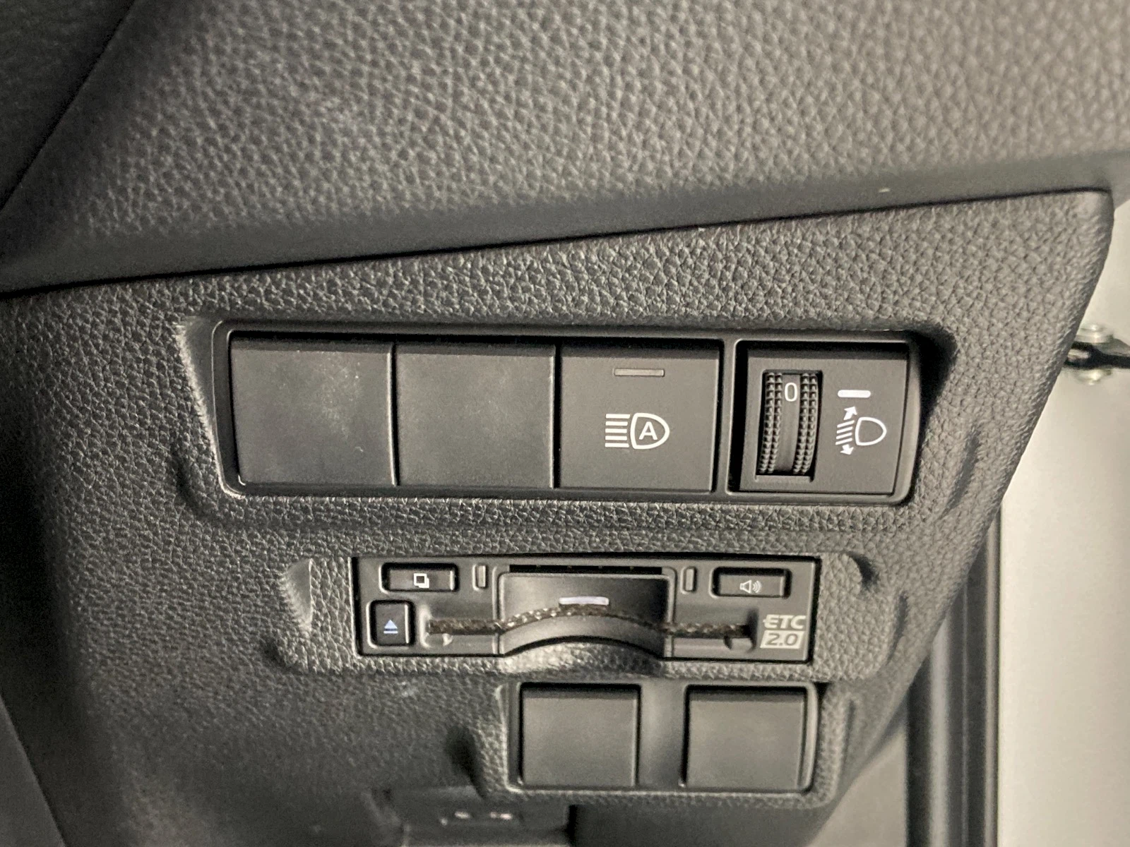 車両の画像