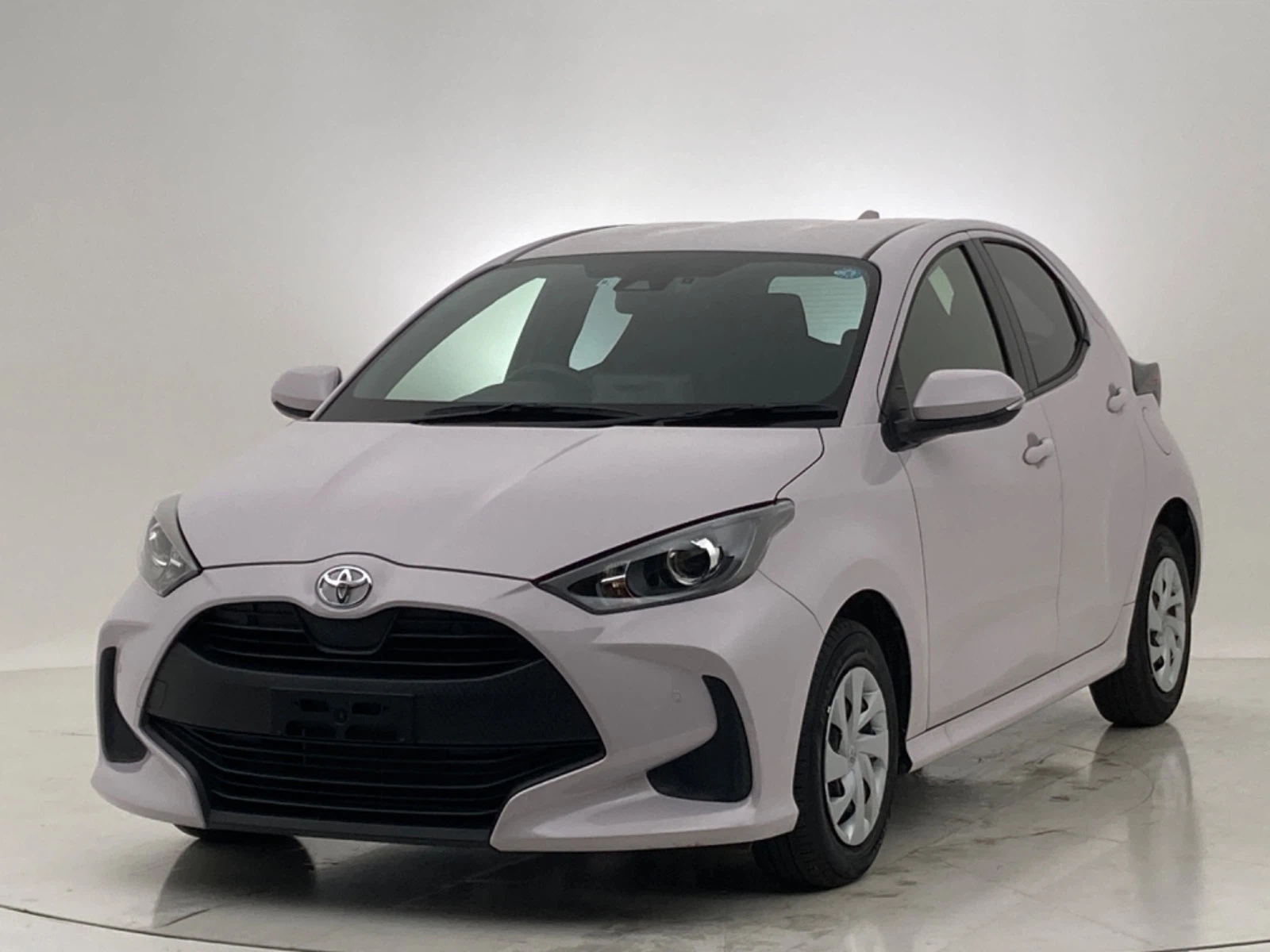 ヤリス X GAS 1.5L 2WD(5人)