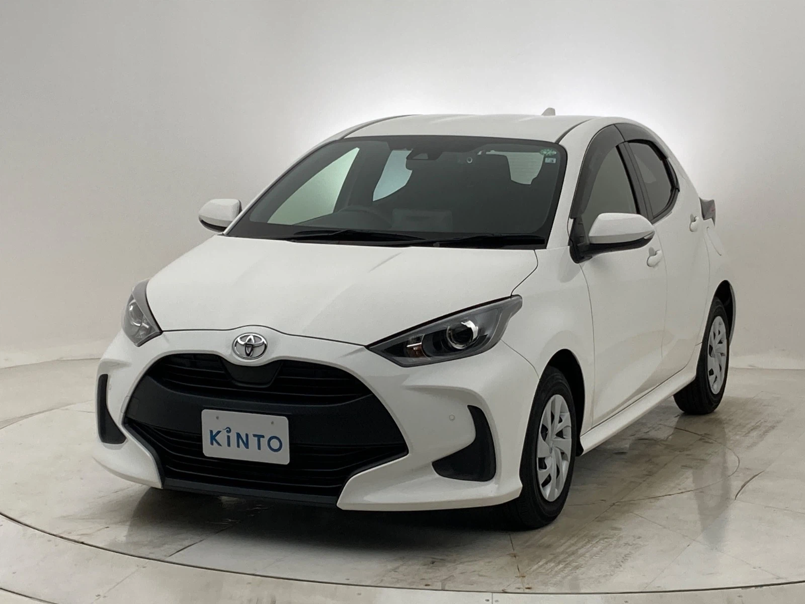 ヤリス X GAS 1.5L 2WD(5人)