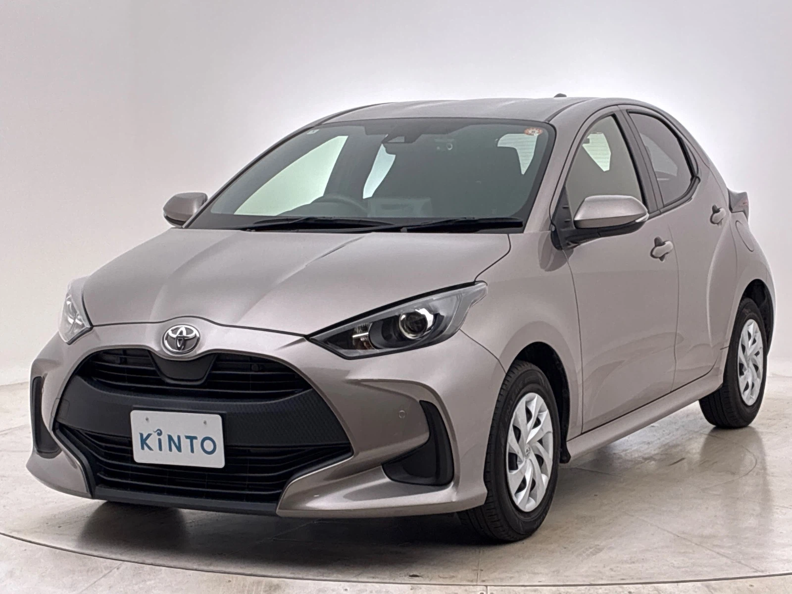 ヤリス X GAS 1.5L 2WD(5人)