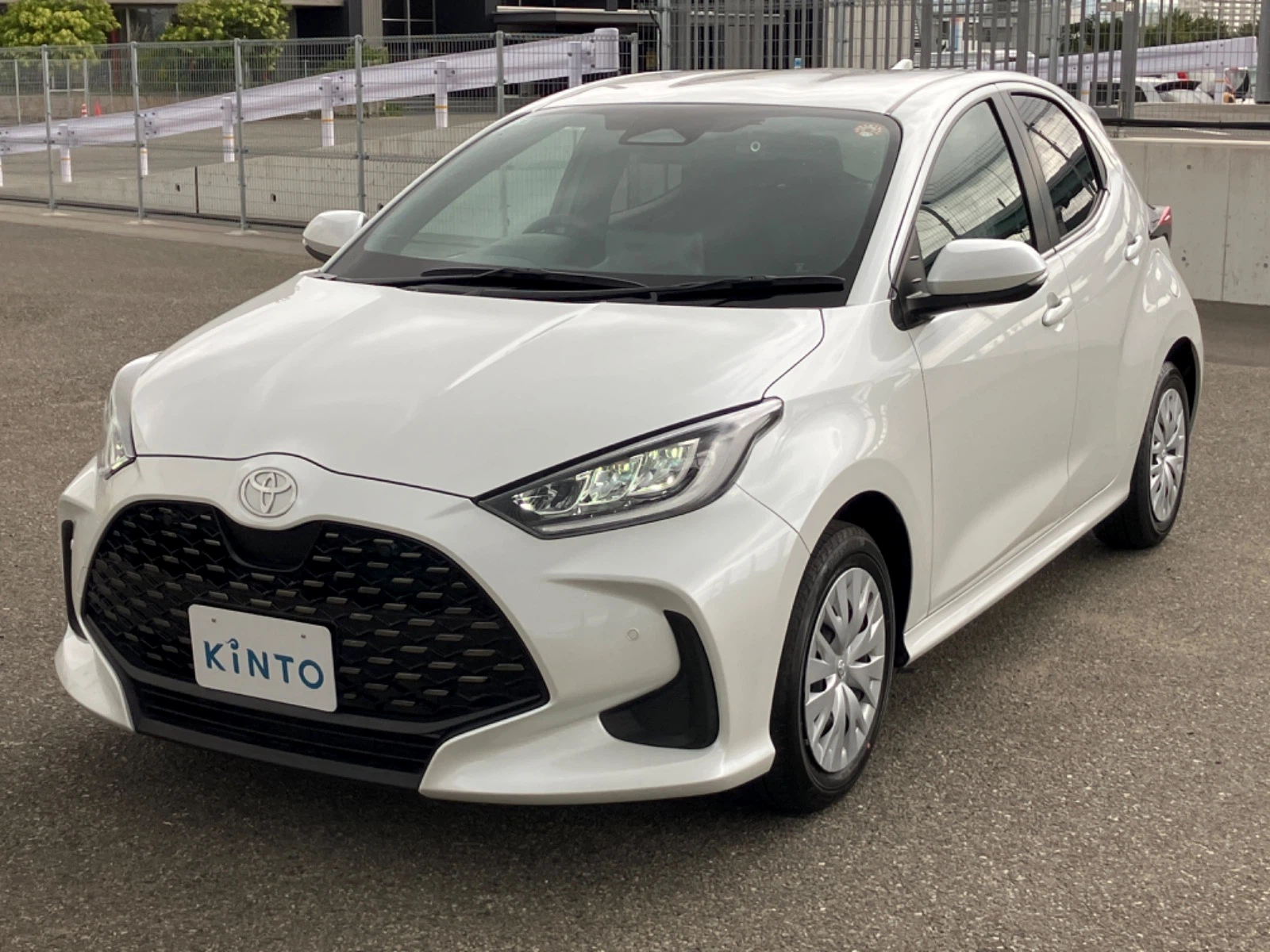 ヤリス Z GAS 1.5L 2WD(5人)