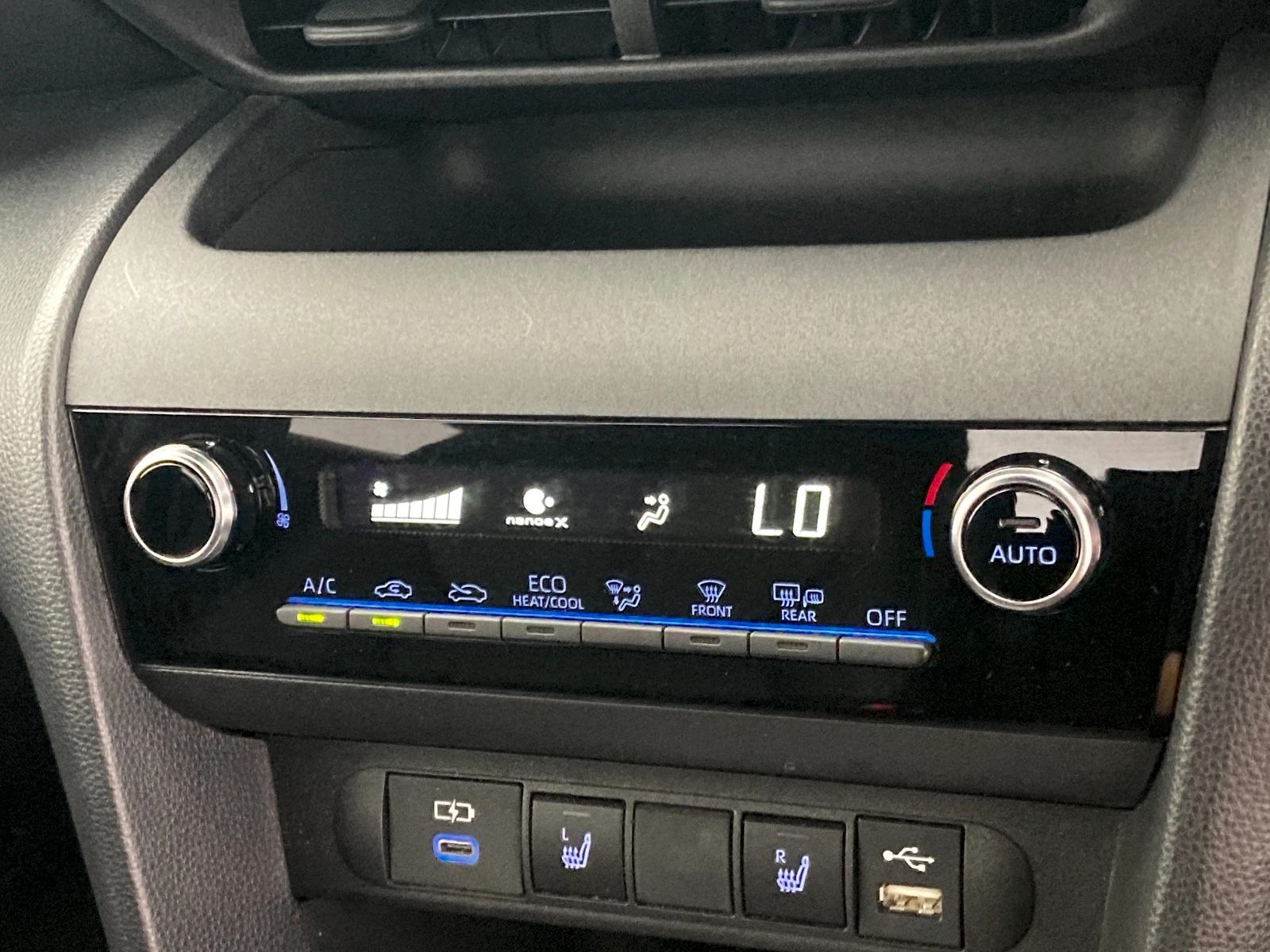 車両の画像