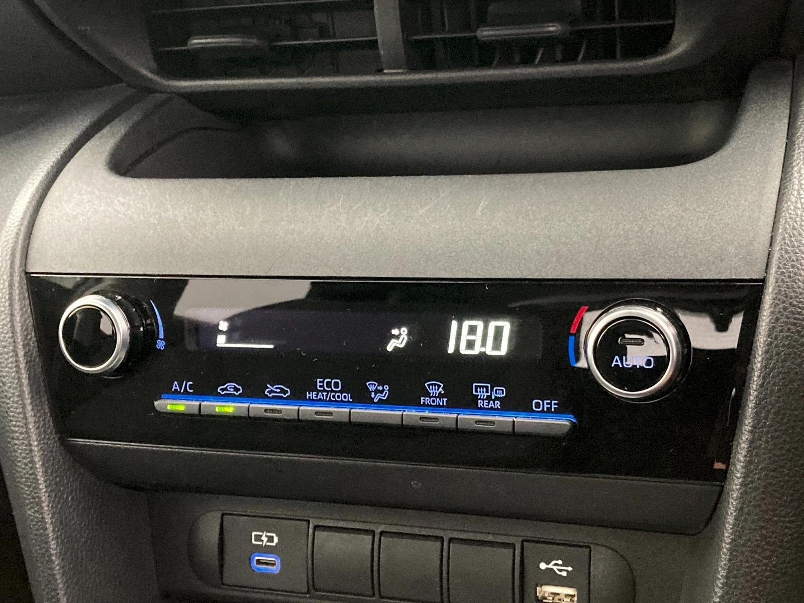 車両の画像