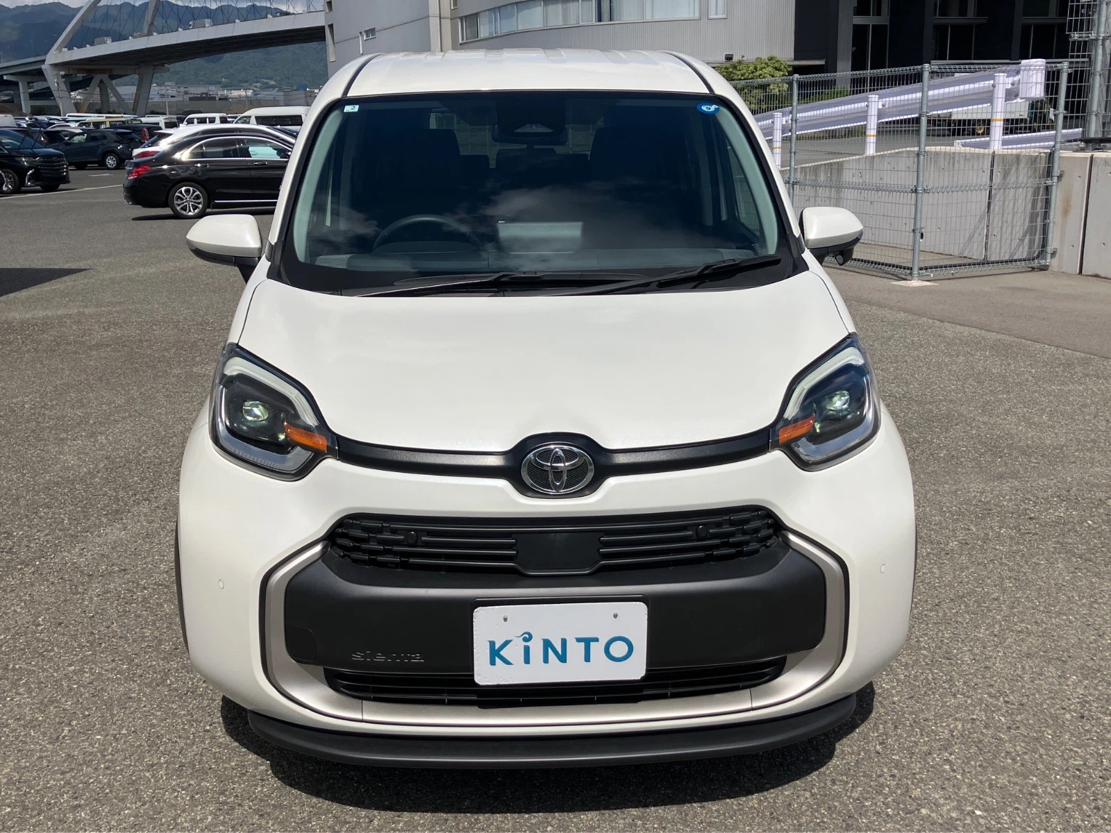 車両の画像