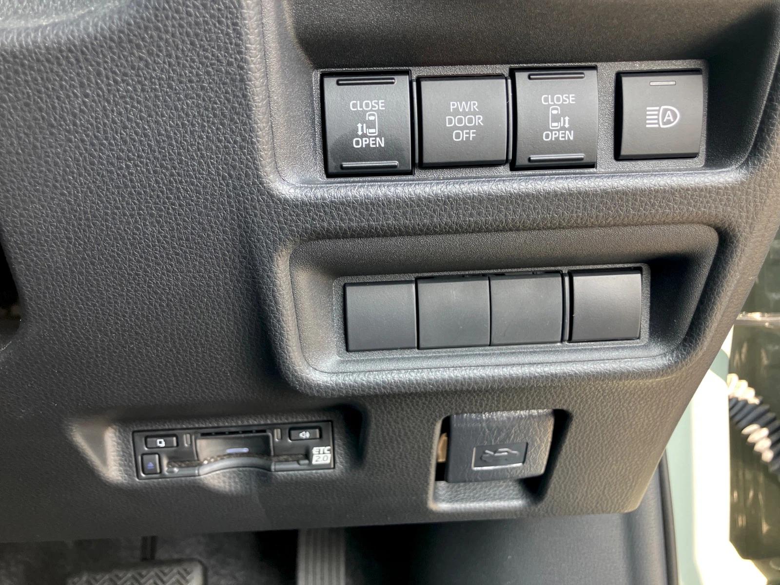 車両の画像