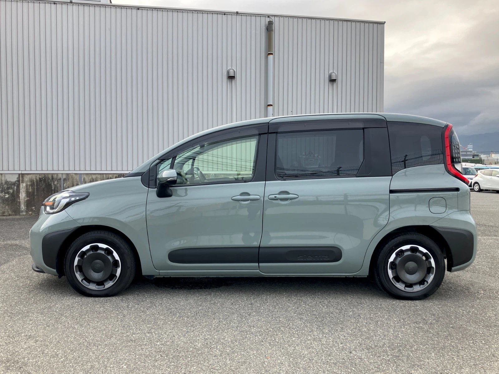 車両の画像
